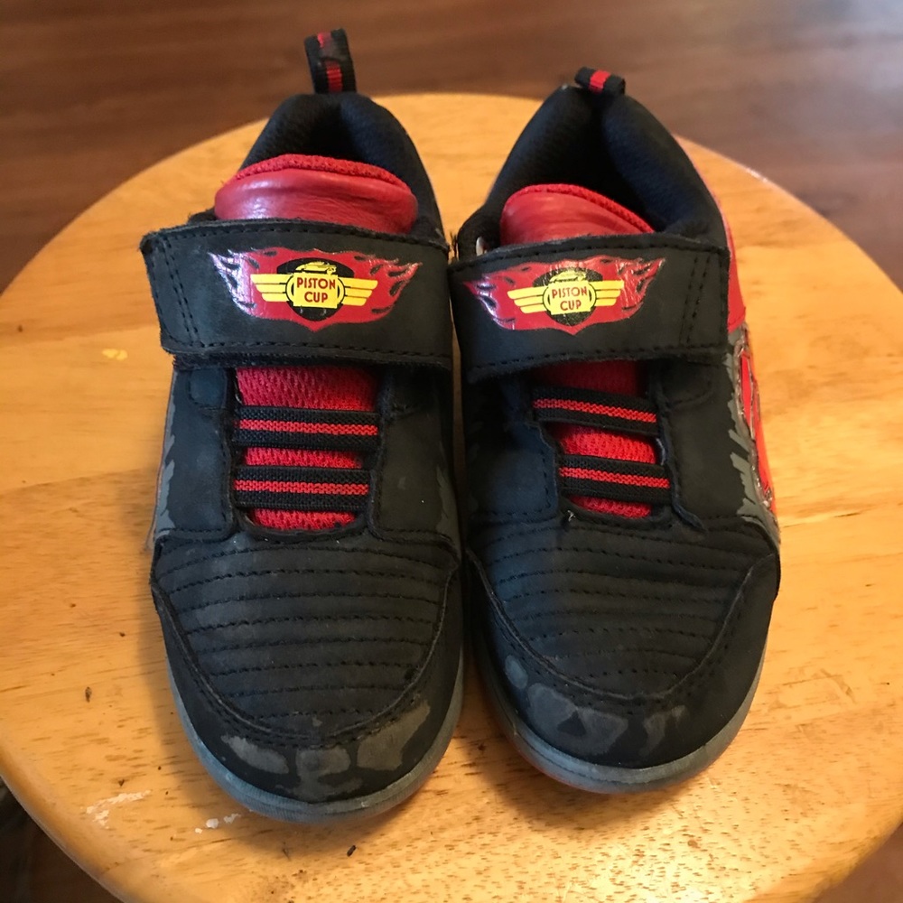 Disney Pixar Cars Shoes Toddler Sz 8 Lights Up